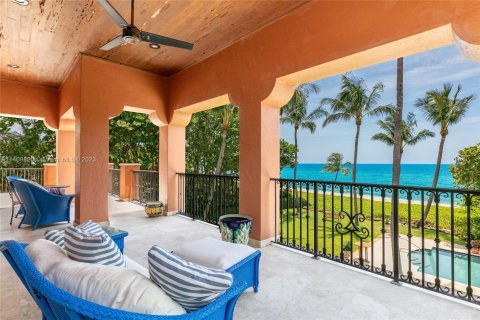 Villa ou maison à vendre à Hillsboro Beach, Floride: 6 chambres, 887.4 m2 № 782879 - photo 10