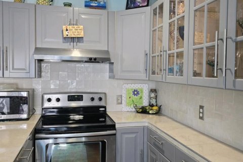 Condo in Jupiter, Florida, 1 bedroom  № 1161763 - photo 9