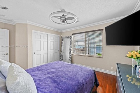 Casa en venta en Miramar, Florida, 5 dormitorios, 333.61 m2 № 1081305 - foto 30