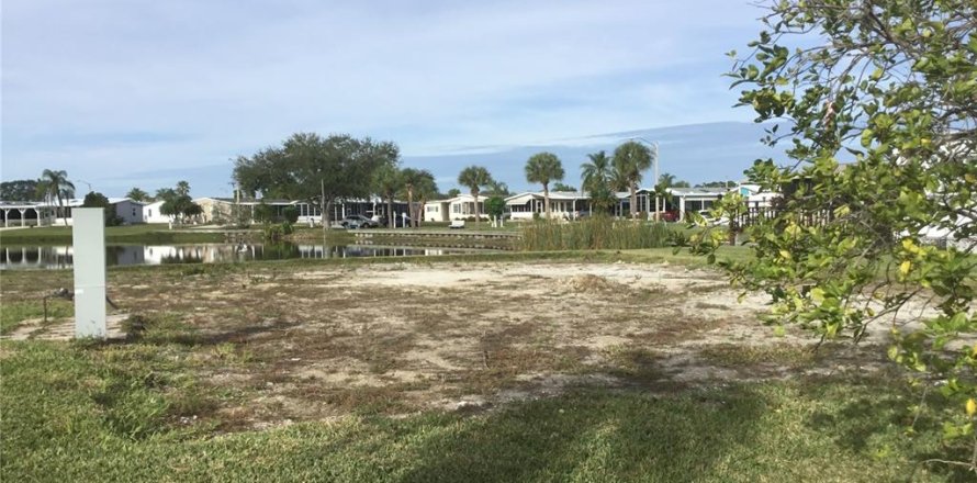 Terreno en North Port, Florida № 874846