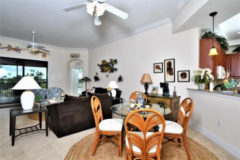 Condo in Punta Gorda, Florida, 3 bedrooms  № 535085 - photo 9