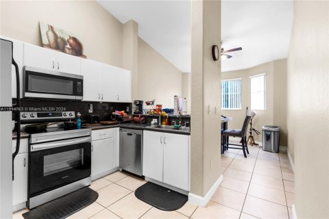 Condominio en venta en Homestead, Florida, 3 dormitorios, 99.96 m2 № 981038 - foto 6