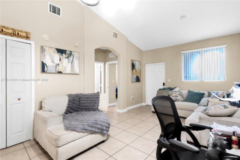 Copropriété à vendre à Homestead, Floride: 3 chambres, 99.96 m2 № 981038 - photo 5
