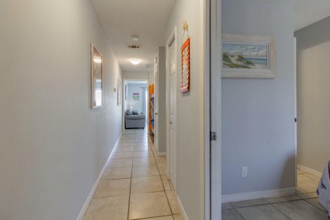 Condominio en venta en Miramar Beach, Florida, 1 dormitorio, 52.95 m2 № 560656 - foto 8