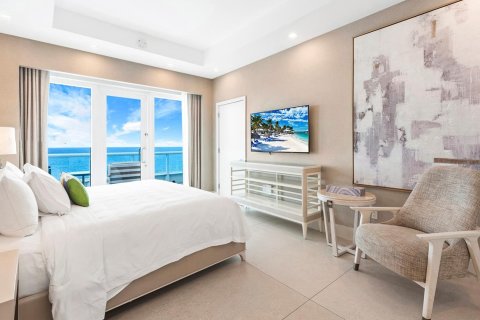 Apartment in OCEAN RESORT RESIDENCES in Fort Lauderdale, Florida 2 bedrooms, 122 sq.m. № 32589 - photo 4