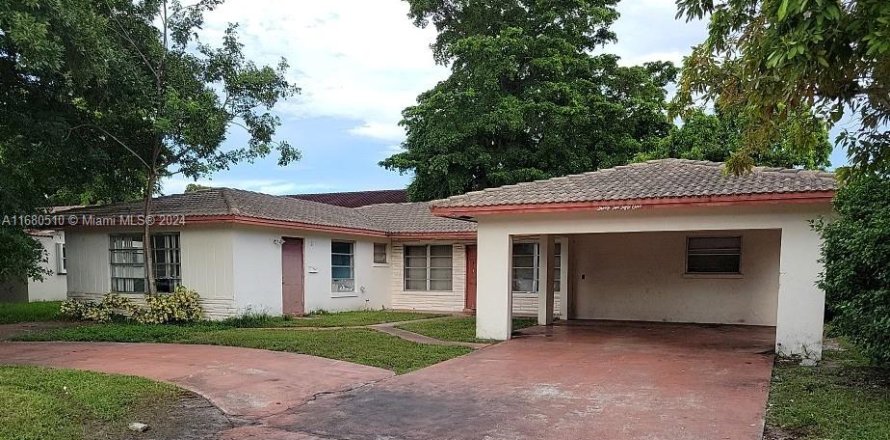 Propiedad comercial en Coral Springs, Florida 220.09 m2 № 1410623