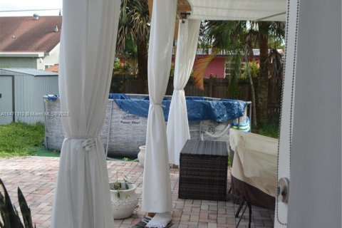 Villa ou maison à vendre à Pompano Beach, Floride: 3 chambres, 80.17 m2 № 781468 - photo 21