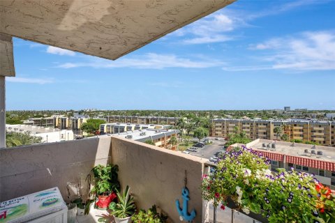 Condominio en venta en Pompano Beach, Florida, 2 dormitorios, 84.63 m2 № 1281599 - foto 12