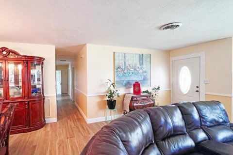 Casa en venta en Sebring, Florida, 3 dormitorios, 182.83 m2 № 910135 - foto 28