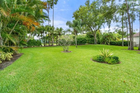 Townhouse in Palm Beach Gardens, Florida 3 bedrooms, 186.08 sq.m. № 1270351 - photo 29