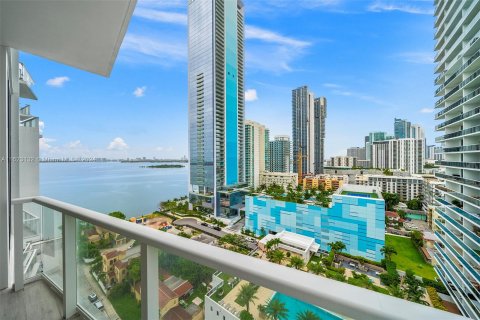 Copropriété à vendre à Miami, Floride: 2 chambres, 113.9 m2 № 1270350 - photo 1