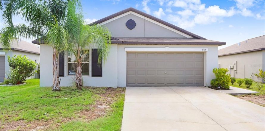 House in Ruskin, Florida 4 bedrooms, 171.03 sq.m. № 1371675