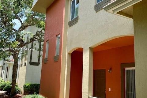 Townhouse in Homestead, Florida 4 bedrooms, 155.15 sq.m. № 1271193 - photo 22