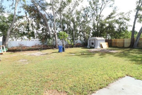 House in Tampa, Florida 3 bedrooms, 101.73 sq.m. № 1428830 - photo 18