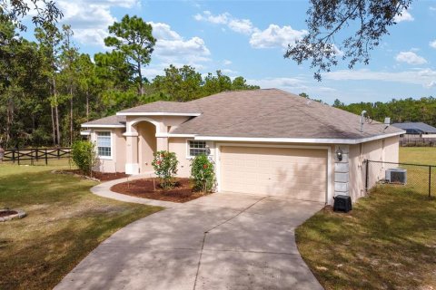 Villa ou maison à vendre à Ocala, Floride: 3 chambres, 196.86 m2 № 1428799 - photo 3