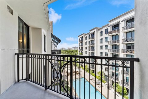 Copropriété à vendre à Coral Gables, Floride: 2 chambres, 104.52 m2 № 1305478 - photo 28