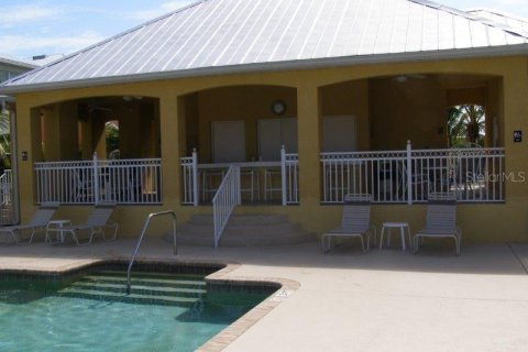 Copropriété à louer à Punta Gorda, Floride: 3 chambres, 140.93 m2 № 1369987 - photo 10