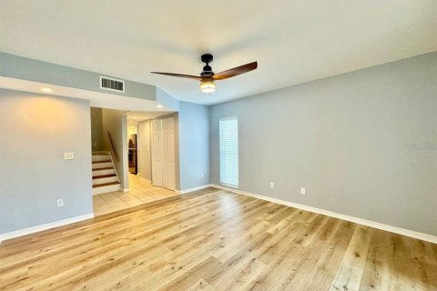 Apartamento en alquiler en Tampa, Florida, 2 dormitorios, 106.93 m2 № 1369950 - foto 7