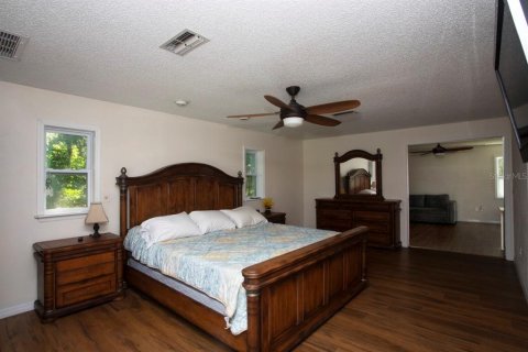 Casa en venta en Hudson, Florida, 4 dormitorios, 253.44 m2 № 1308959 - foto 19