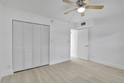 Copropriété à vendre à Coconut Creek, Floride: 2 chambres, 107.95 m2 № 1159988 - photo 13