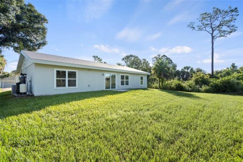 Villa ou maison à vendre à North Port, Floride: 3 chambres, 150.5 m2 № 1346196 - photo 28