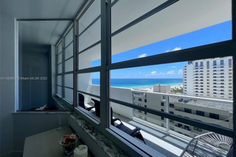 Copropriété à louer à Miami Beach, Floride: 1 chambre, 51.1 m2 № 69862 - photo 12