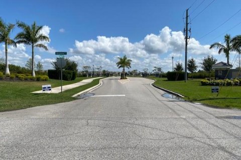 Купить земельный участок в Порт-Шарлотт, Флорида № 216678 - фото 5