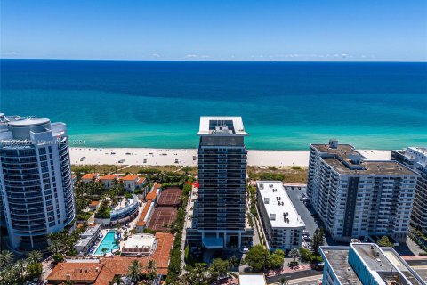 Condo in Miami Beach, Florida, 2 bedrooms  № 1184515 - photo 30