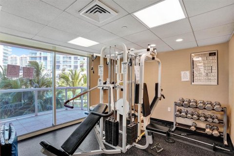 Condo in Sunny Isles Beach, Florida, 3 bedrooms  № 1185989 - photo 12