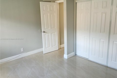 Copropriété à vendre à Tamarac, Floride: 2 chambres, 78.04 m2 № 1295100 - photo 22