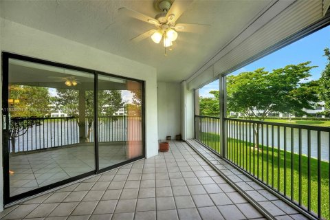 Copropriété à vendre à Tamarac, Floride: 2 chambres, 139.35 m2 № 1291165 - photo 26