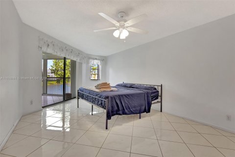 Copropriété à vendre à Tamarac, Floride: 2 chambres, 139.35 m2 № 1291165 - photo 28