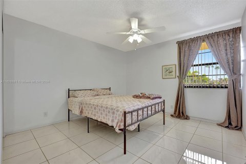 Copropriété à vendre à Tamarac, Floride: 2 chambres, 139.35 m2 № 1291165 - photo 7