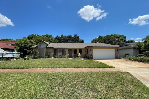 Villa ou maison à vendre à Sanford, Floride: 4 chambres, 185.8 m2 № 1323821 - photo 1