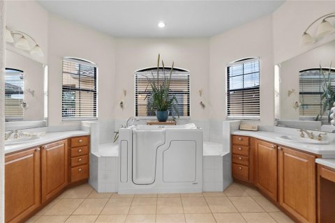 Villa ou maison à vendre à Kissimmee, Floride: 4 chambres, 280.19 m2 № 1323865 - photo 23