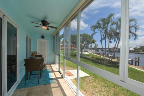 Condo in Deerfield Beach, Florida, 2 bedrooms  № 1183632 - photo 10