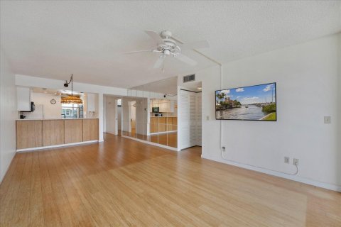 Copropriété à vendre à Stuart, Floride: 2 chambres, 93 m2 № 1217297 - photo 21