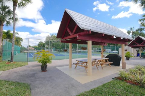 Condominio en venta en Lauderhill, Florida, 2 dormitorios, 140.56 m2 № 1081478 - foto 8