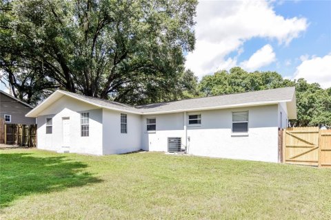 Villa ou maison à louer à Lakeland, Floride: 3 chambres, 133.41 m2 № 1349281 - photo 15