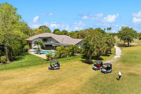 Villa ou maison à vendre à Coral Springs, Floride: 5 chambres, 374.67 m2 № 1133152 - photo 17