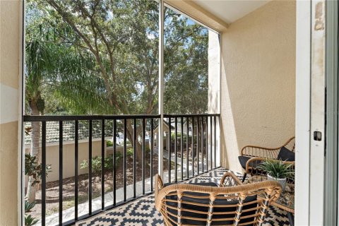 Condo in Sarasota, Florida, 2 bedrooms  № 1377846 - photo 27