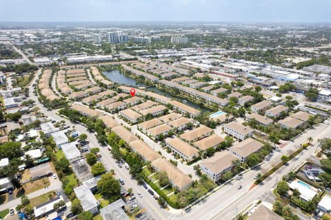 Touwnhouse à vendre à Pompano Beach, Floride: 3 chambres, 148.46 m2 № 1179445 - photo 5