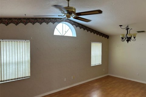 Casa en venta en New Port Richey, Florida, 2 dormitorios, 91.42 m2 № 1296949 - foto 3