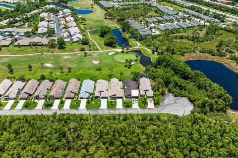 Villa ou maison à vendre à Hobe Sound, Floride: 3 chambres, 153.29 m2 № 1186211 - photo 10