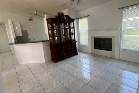 Casa en venta en Saint Cloud, Florida, 3 dormitorios, 110.46 m2 № 1340927 - foto 8