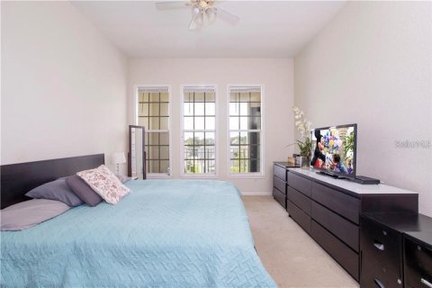 Condo in Celebration, Florida, 3 bedrooms  № 1379431 - photo 10