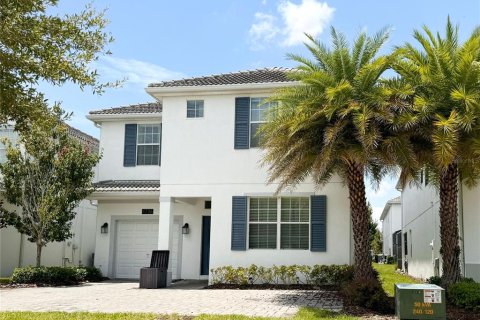 House in STOREY LAKE in Kissimmee, Florida 6 bedrooms, 305.74 sq.m. № 1280282 - photo 2