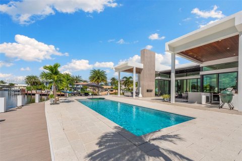 Villa ou maison à vendre à Lighthouse Point, Floride: 3 chambres, 290.04 m2 № 737828 - photo 28
