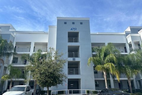 Condominio en venta en Kissimmee, Florida, 2 dormitorios, 110.18 m2 № 872718 - foto 1