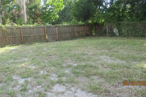 House in Saint Petersburg, Florida 4 bedrooms, 106.84 sq.m. № 1337882 - photo 18